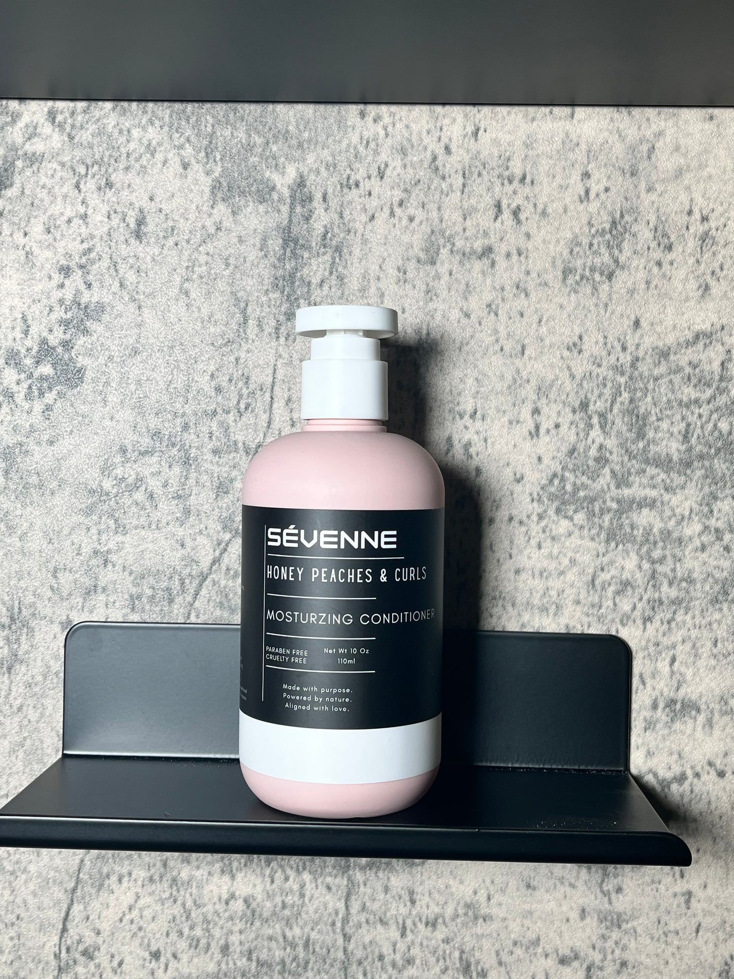 Honey Peaches and Curls moisturizing Conditioner